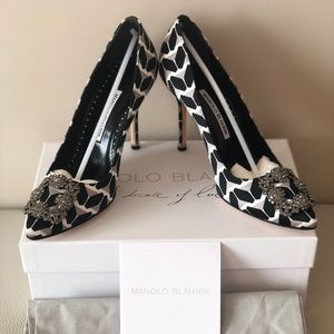 Manolo Blahnik Cosmo Printed 105